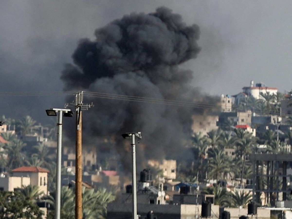 استشهاد 12 فلسطينيا في قصف إسرائيلي على مناطق متفرقة من قطاع غزة