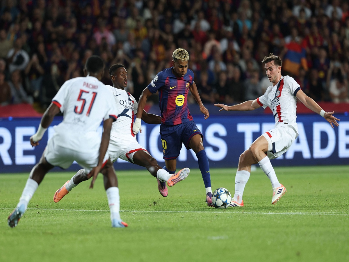 دوري أبطال أوروبا.. باريس سان جيرمان يتغلب على برشلونة بهدفين لهدف