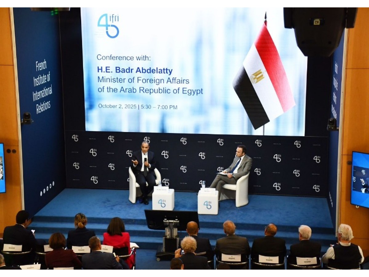 مصر تؤكد ضرورة الانسحاب الإسرائيلي من غزة وترحب بمساعي الرئيس الأمريكي لوقف الحرب