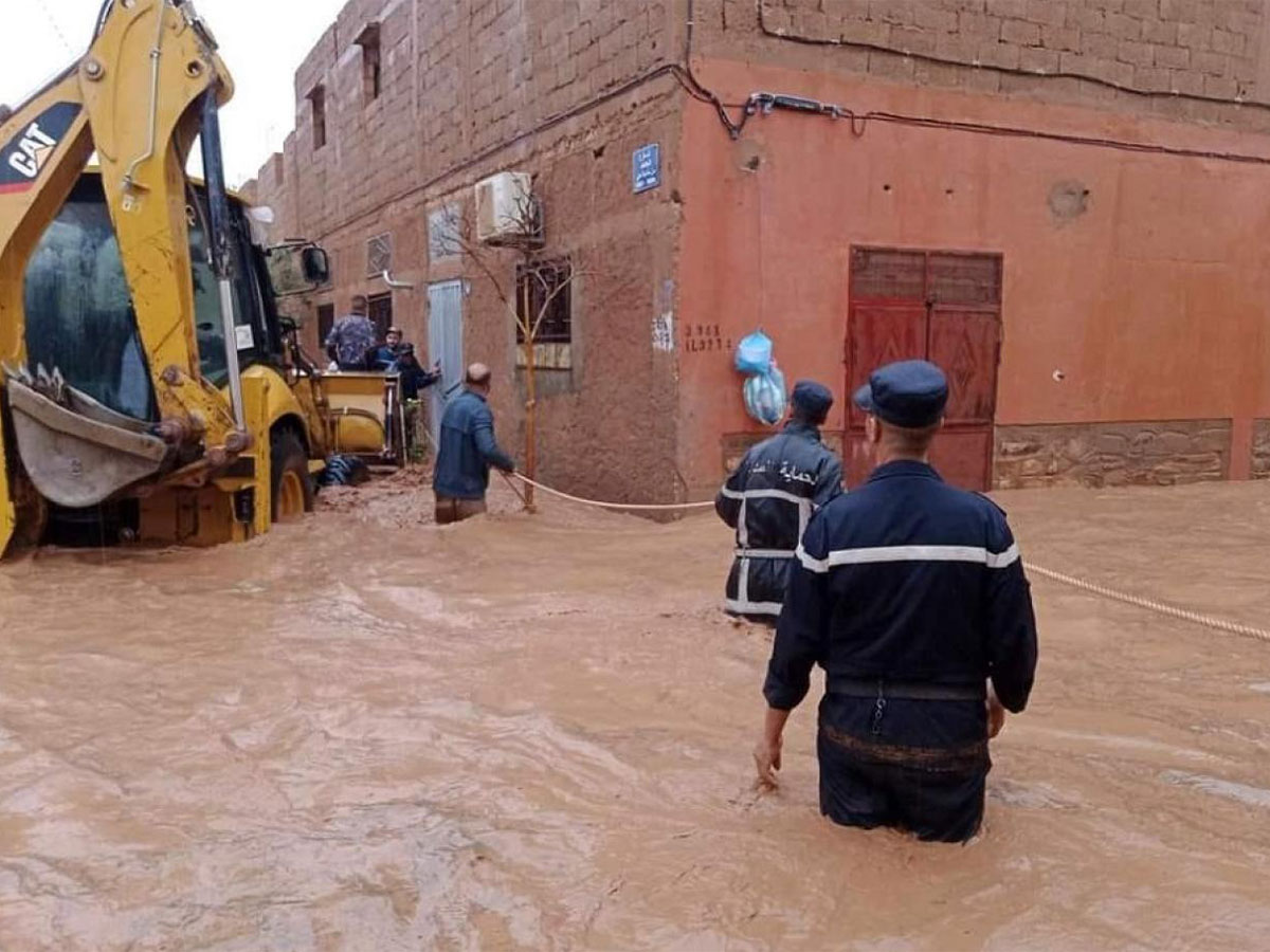 مصرع خمسة أشخاص جراء الأمطار الغزيرة في الجزائر