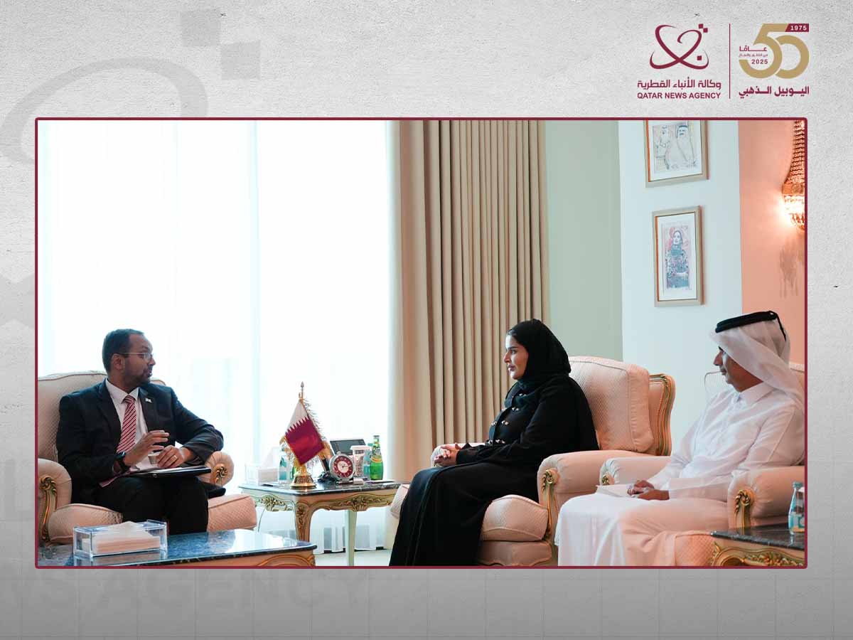 وزير الدولة للتعاون الدولي تجتمع مع السفير البريطاني