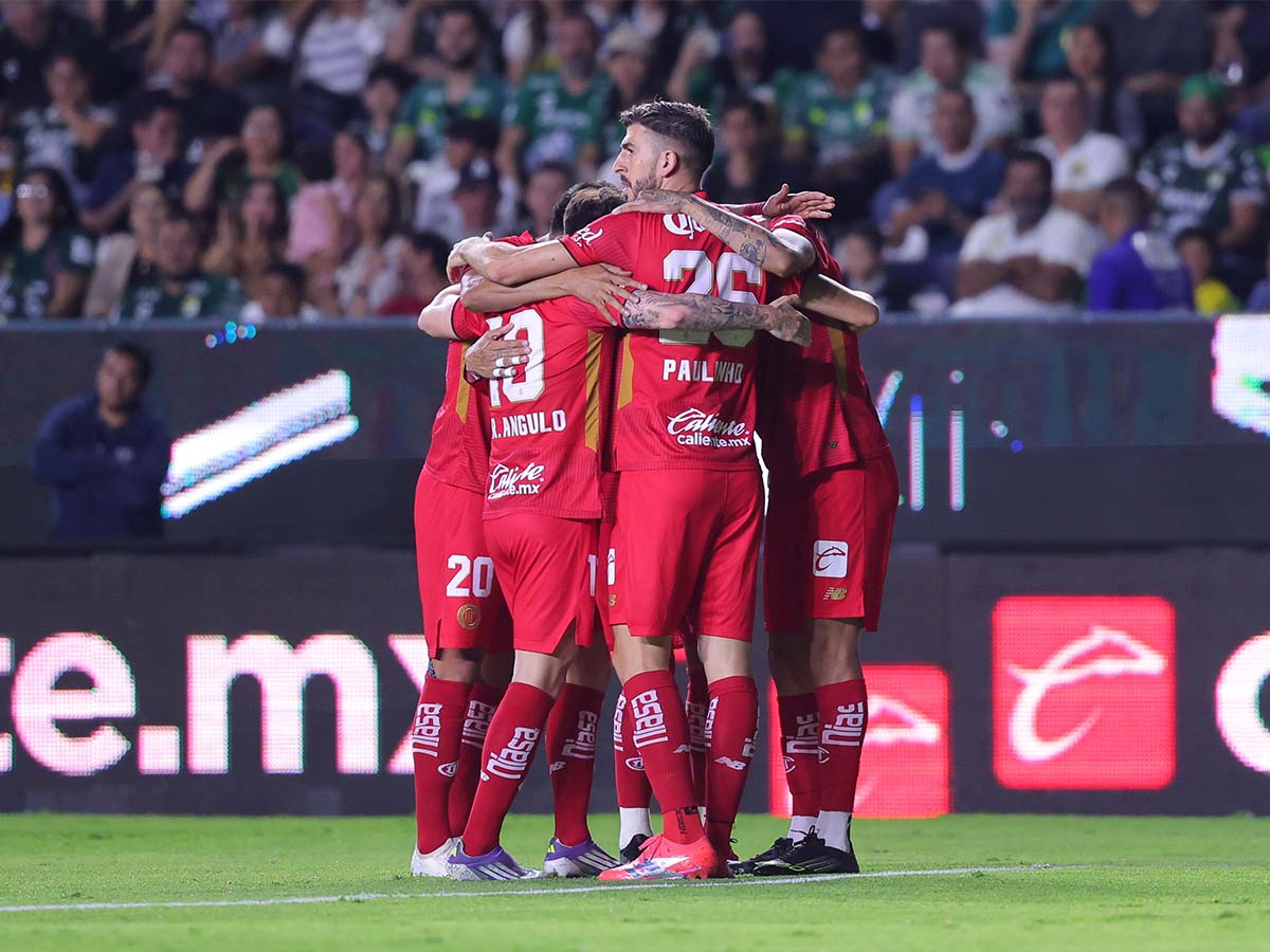 الدوري المكسيكي.. تولوكا يعتلي الصدارة بفوزه على ليون بأربعة أهداف لهدفين