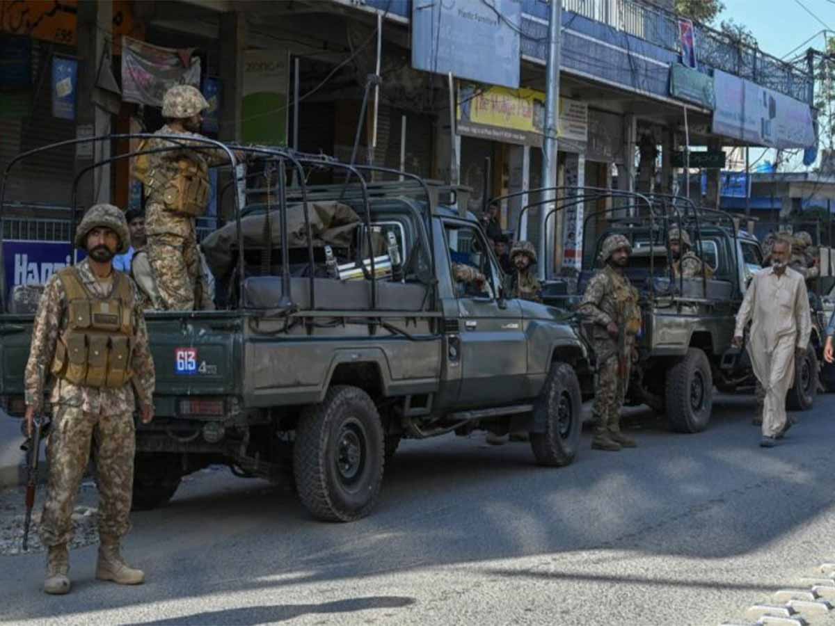 مقتل عشرة أشخاص بينهم 5 من قوات الأمن جراء انفجار في إقليم بلوشستان غرب باكستان