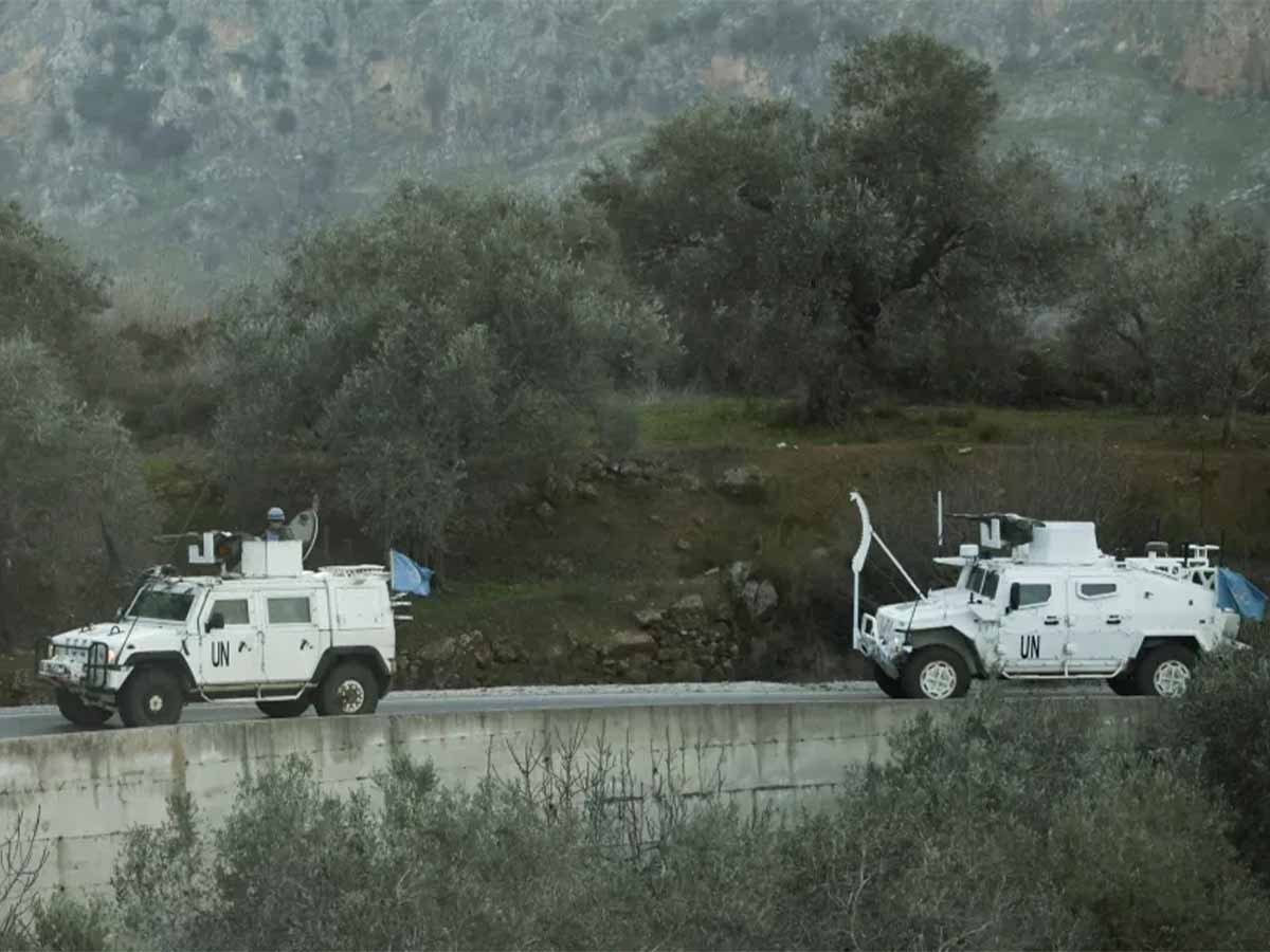 اليونيفيل: مسيرات إسرائيلية أسقطت قنابل قرب قوات حفظ السلام في لبنان
