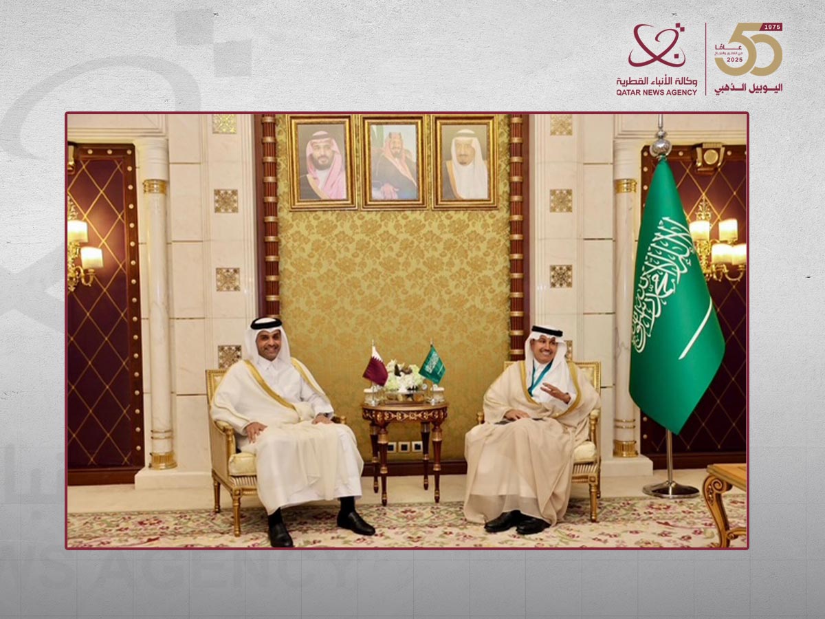 وزير المواصلات يجتمع مع وزير النقل والخدمات اللوجستية السعودي