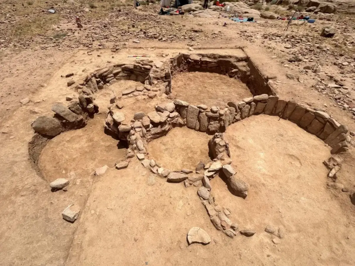 وزارة الثقافة السعودية تعلن عن اكتشاف أقدم مستوطنة بشرية معمارية في الجزيرة العربية