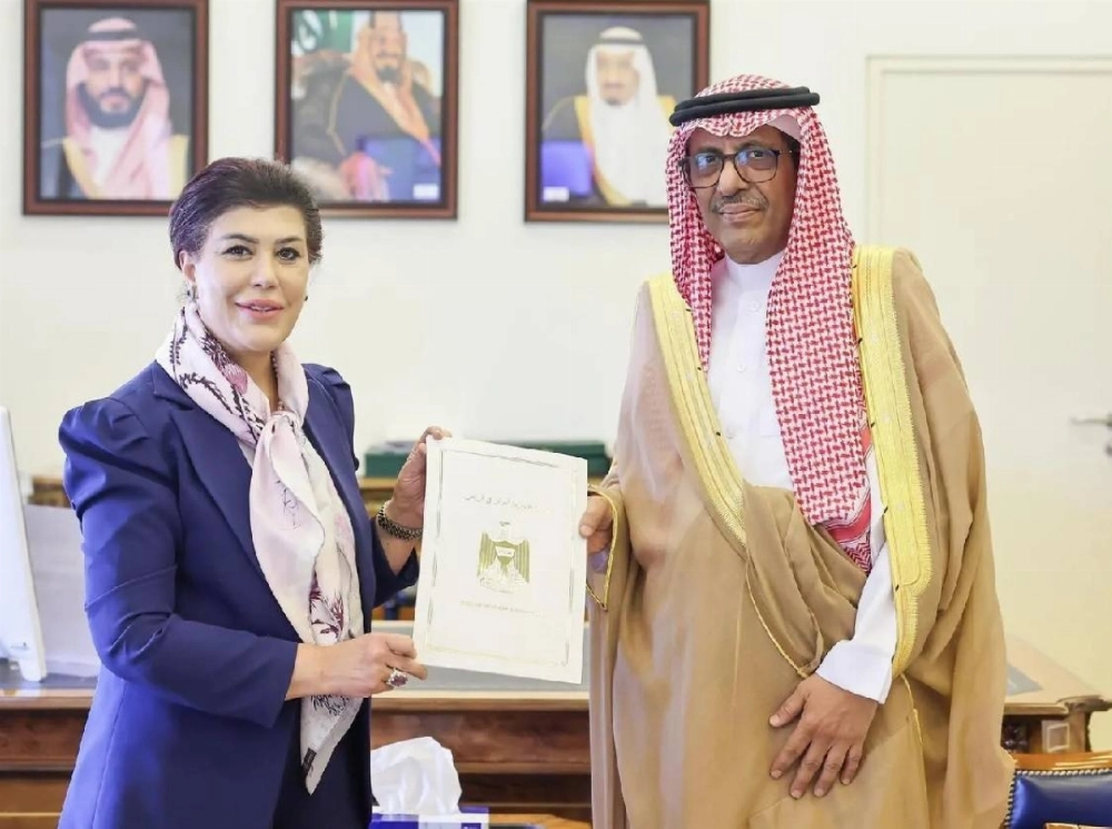 وزير الخارجية السعودي يتلقى رسالة خطية من نظيره العراقي تتصل بالعلاقات الثنائية