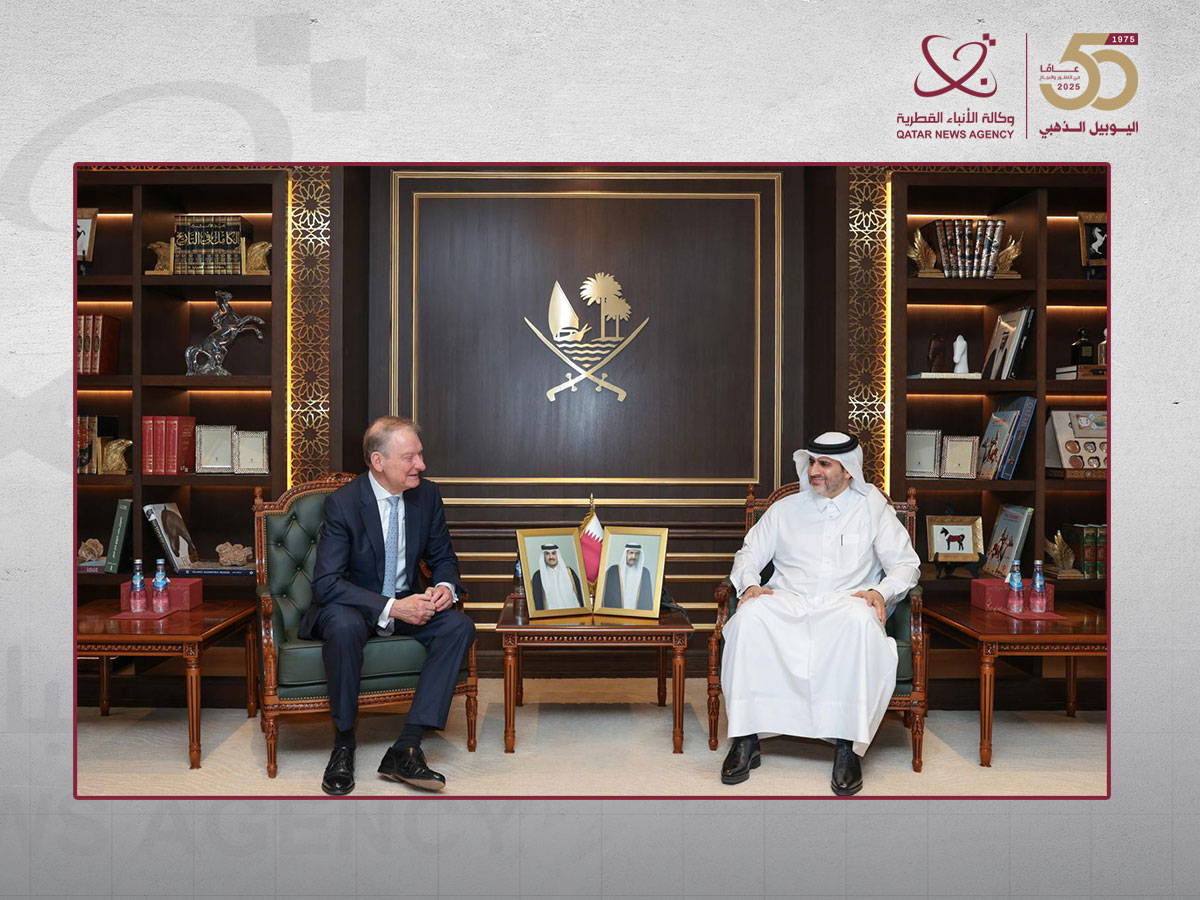 QCB Governor Meets Chairman of US Securities, Exchange Commission