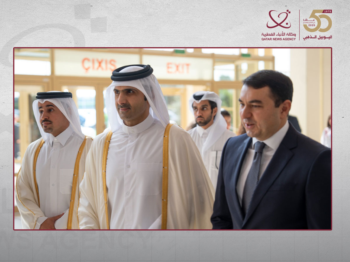 دولة قطر "ضيف شرف" النسخة الحالية .. وزير الثقافة يقوم بجولة في معرض باكو الدولي للكتاب