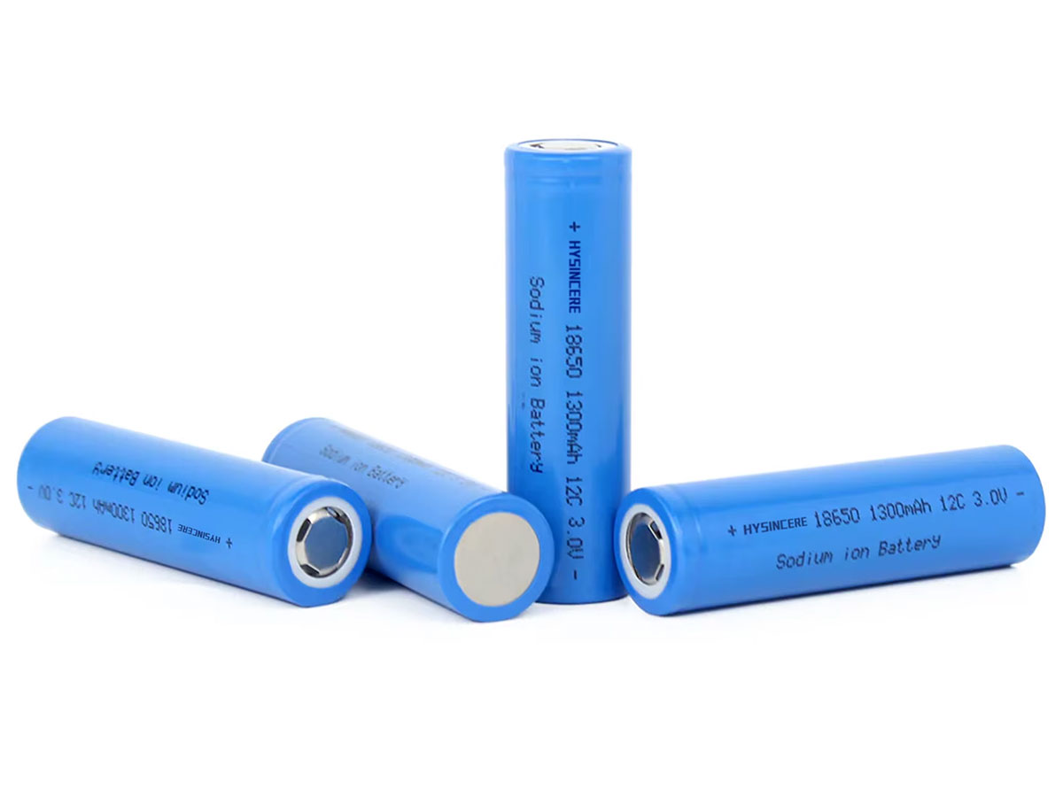 علماء صينييون يحققون اختراقا يعالج مشكلة السلامة في بطاريات الطاقة الجديدة