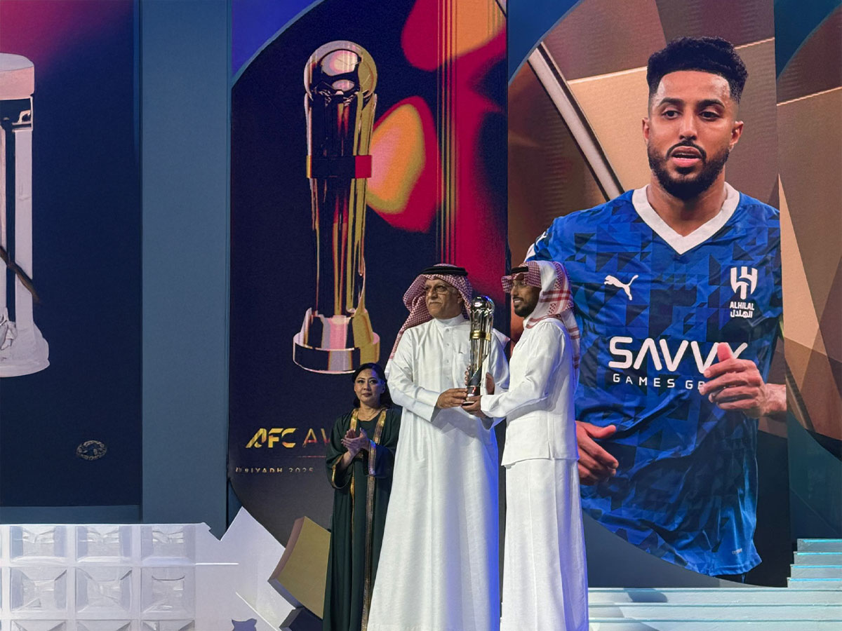 جوائز الاتحاد الآسيوي لكرة القدم 2024 - 2025 ..السعودي الدوسري أفضل لاعب في القارة