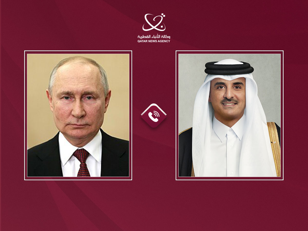 Seine Hoheit der Emir erhält Telefonanruf von Russlands Präsident Putin