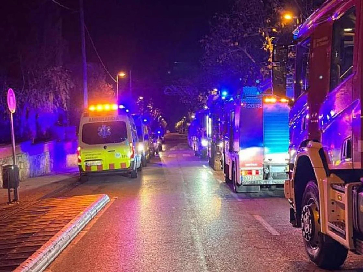 مصرع خمسة أشخاص وإصابة أربعة آخرين بحريق في مبنى ببرشلونة شمال شرق إسبانيا
