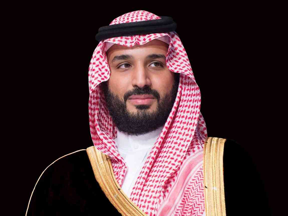ولي العهد السعودي يبحث هاتفيا مع الرئيس الفرنسي جهود إحلال الأمن والاستقرار في المنطقة