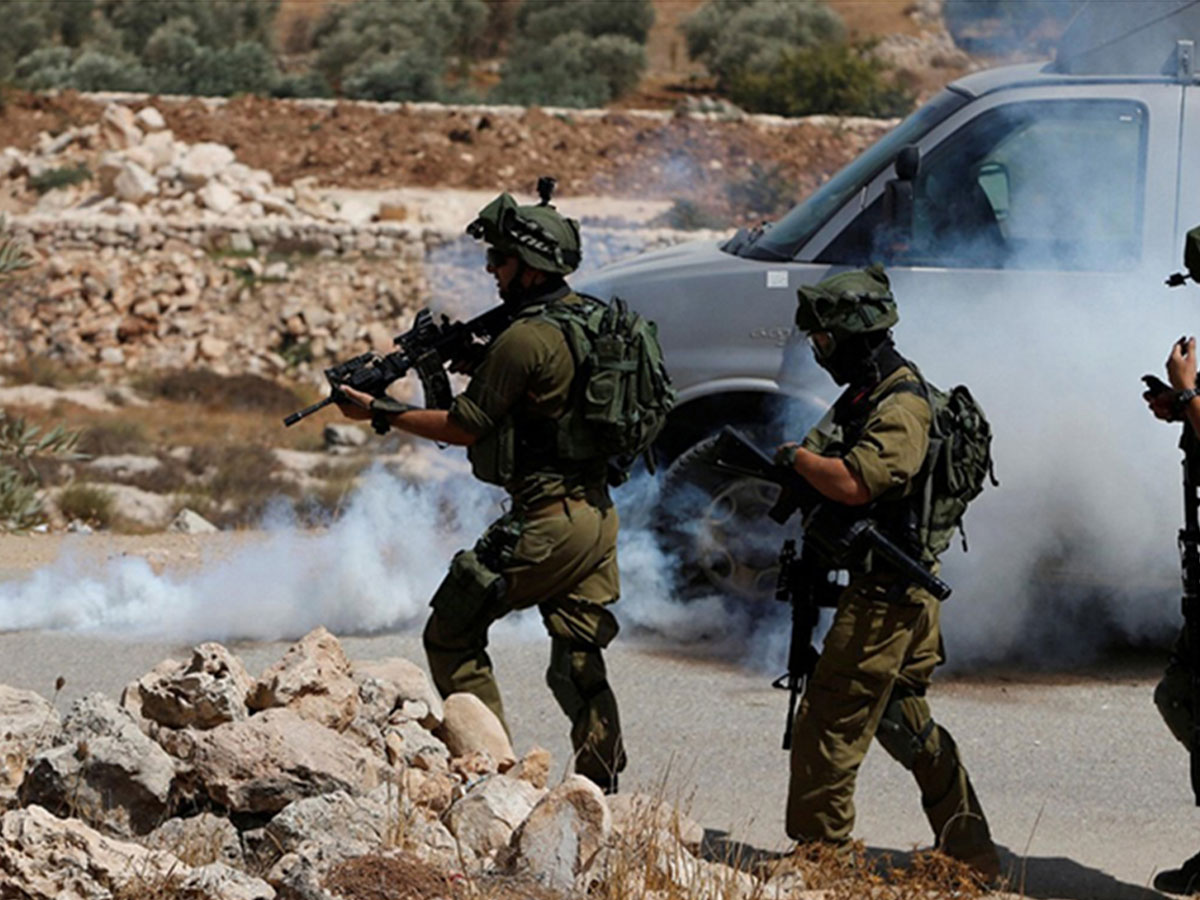 إصابة شاب فلسطيني برصاص الاحتلال جنوب مدينة رام الله