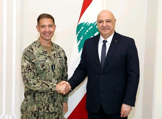 الرئيس اللبناني يدعو واشنطن إلى الضغط على الكيان الإسرائيلي للانسحاب من الأراضي اللبنانية