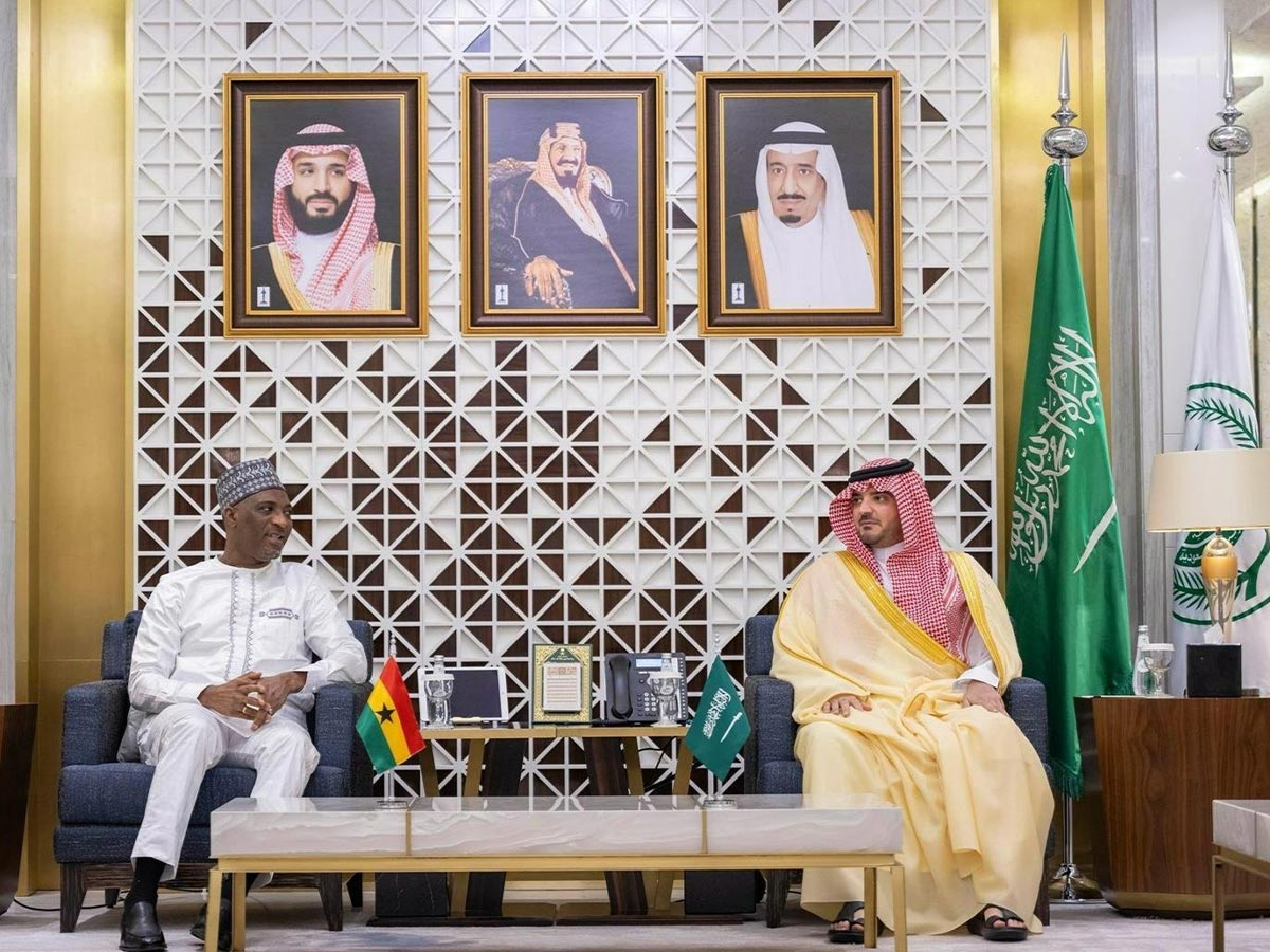 وزيرا الداخلية السعودي والغاني يبحثان تعزيز التعاون الأمني بين البلدين