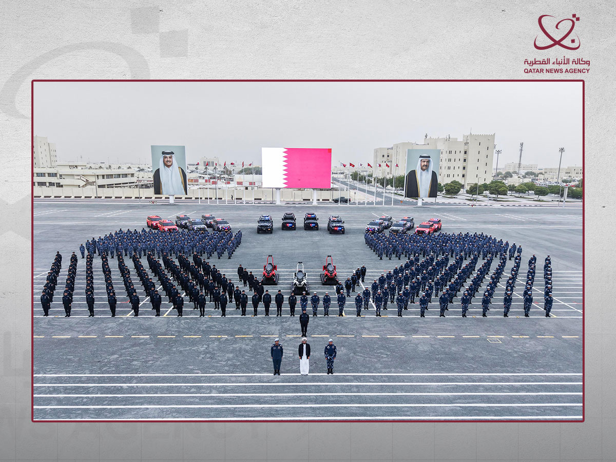 وزير الداخلية يجتمع مع القوات الأمنية القطرية المشاركة في تأمين دورة الألعاب الأولمبية ميلانو كورتينا 2026