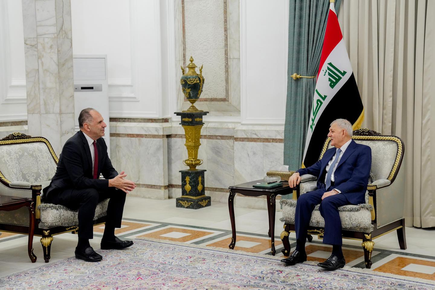 Iraqi President Discusses Regional, International Developments with Greece's FM