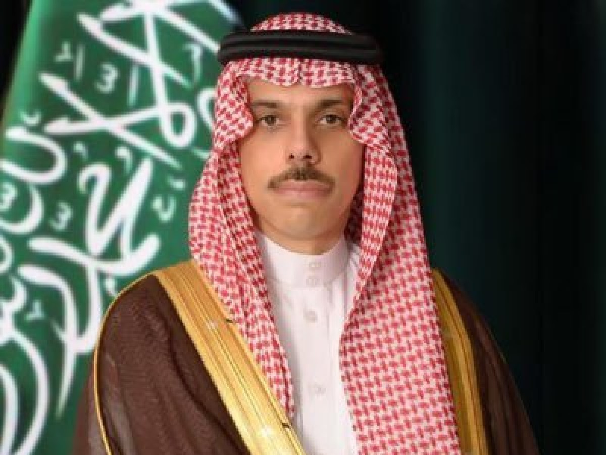 وزير الخارجية السعودي يستعرض هاتفيا مع وزير خارجية البوسنة والهرسك العلاقات الثنائية