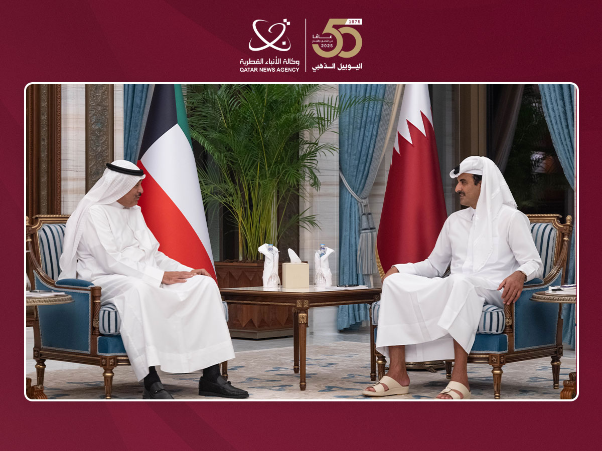 سمو الأمير يستقبل ولي العهد الكويتي