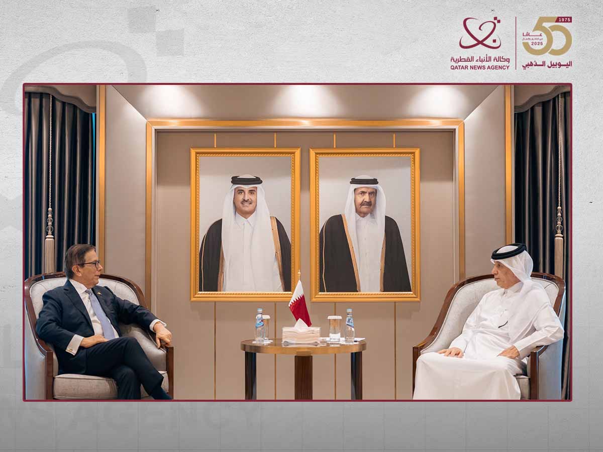 وزير الدولة للشؤون الخارجية يودع سفير الإكوادور