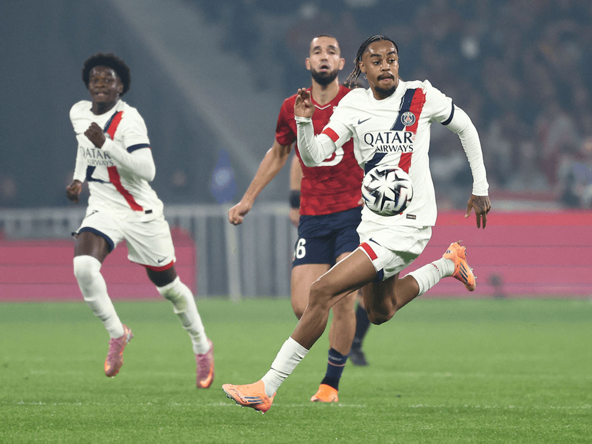 الدوري الفرنسي .. باريس سان جيرمان يتعادل مع ليل ويحافظ على الصدارة