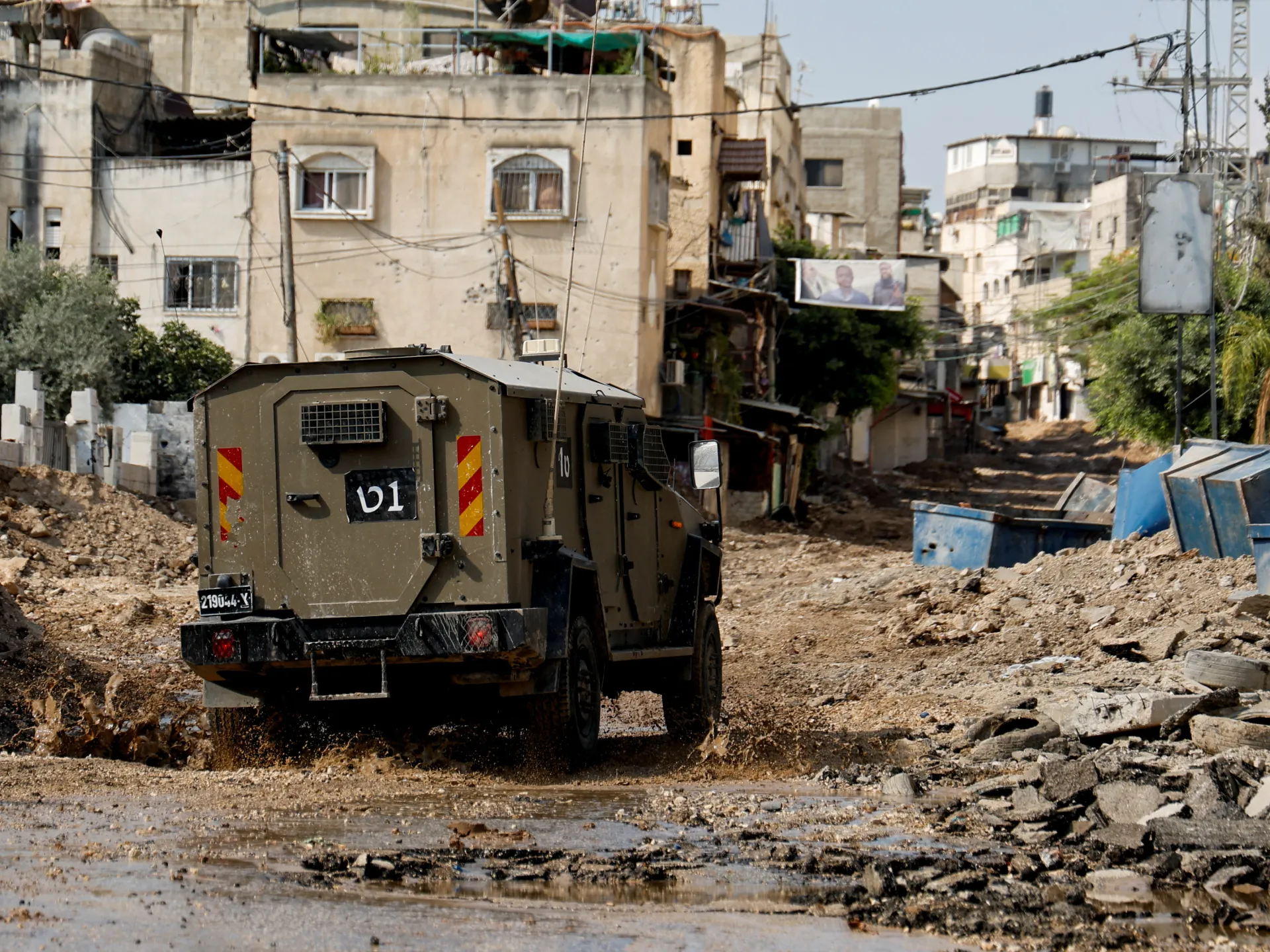 إصابة شاب فلسطيني برصاص الاحتلال الإسرائيلي بالضفة الغربية
