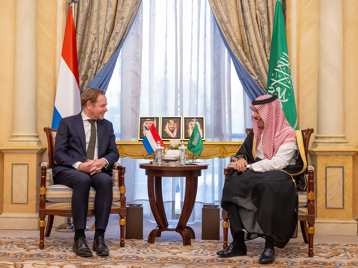 وزيرا الخارجية السعودي والهولندي يبحثان العلاقات والمستجدات الإقليمية والدولية