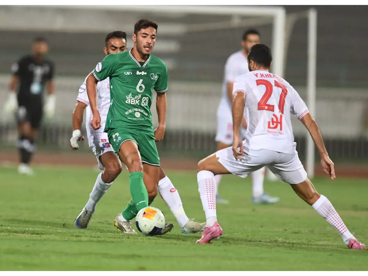 الدوري الكويتي.. تعادل العربي والكويت في قمة الجولة الثالثة