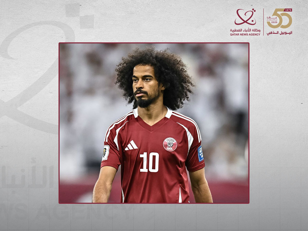 نجم منتخب قطر ونادي السد أكرم عفيف ضمن 3 مرشحين لجائزة أفضل لاعب في آسيا 2024 – 2025