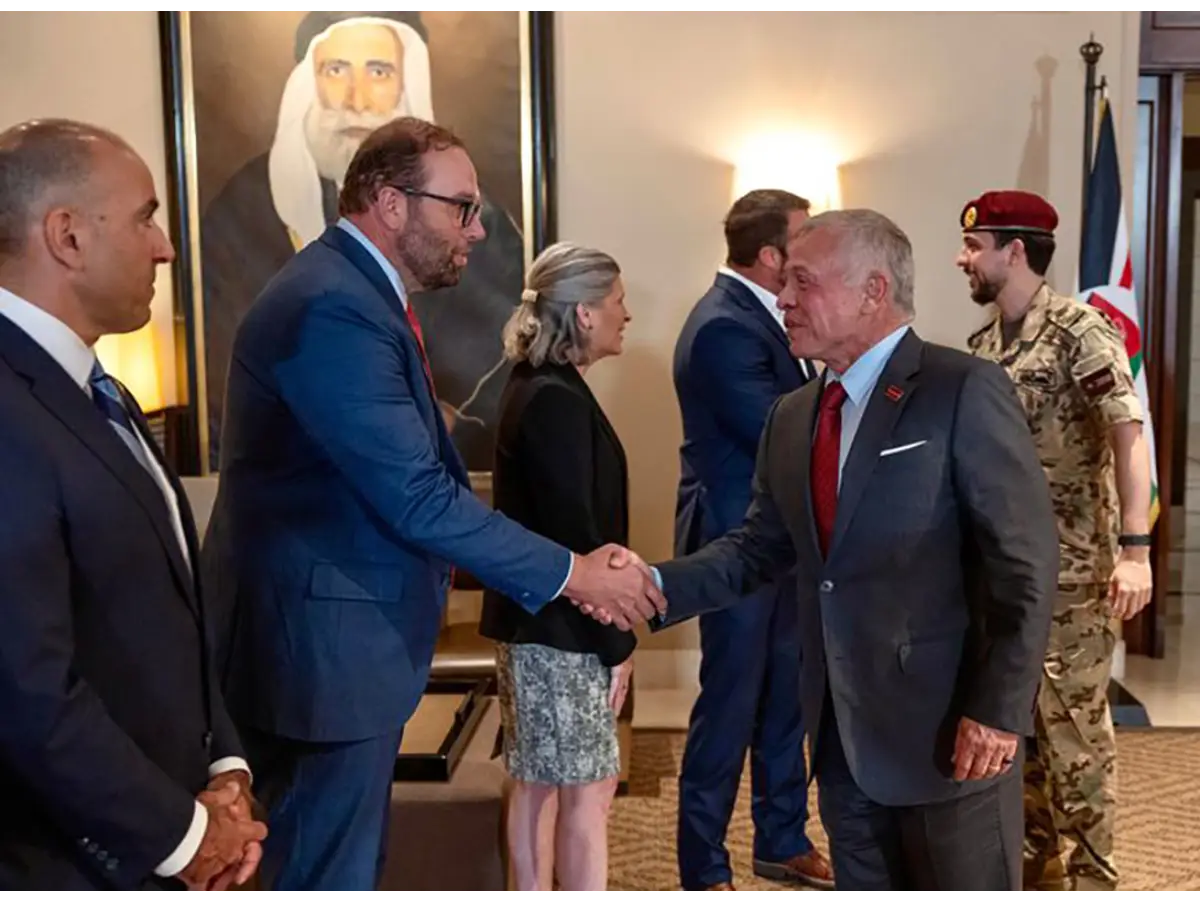 ملك الأردن يجدد التأكيد على ضرورة التوصل إلى وقف فوري لإطلاق النار في غزة