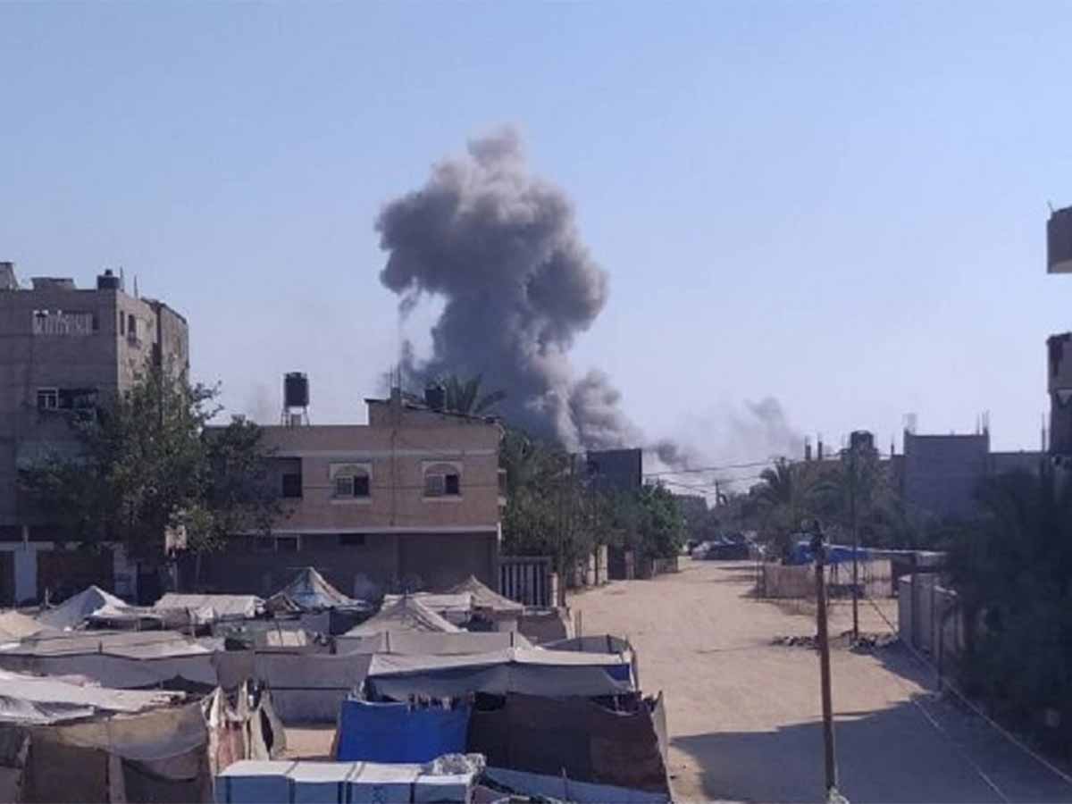 استشهاد فلسطيني جراء قصف إسرائيلي استهدف بلدة بني سهيلا جنوب قطاع غزة