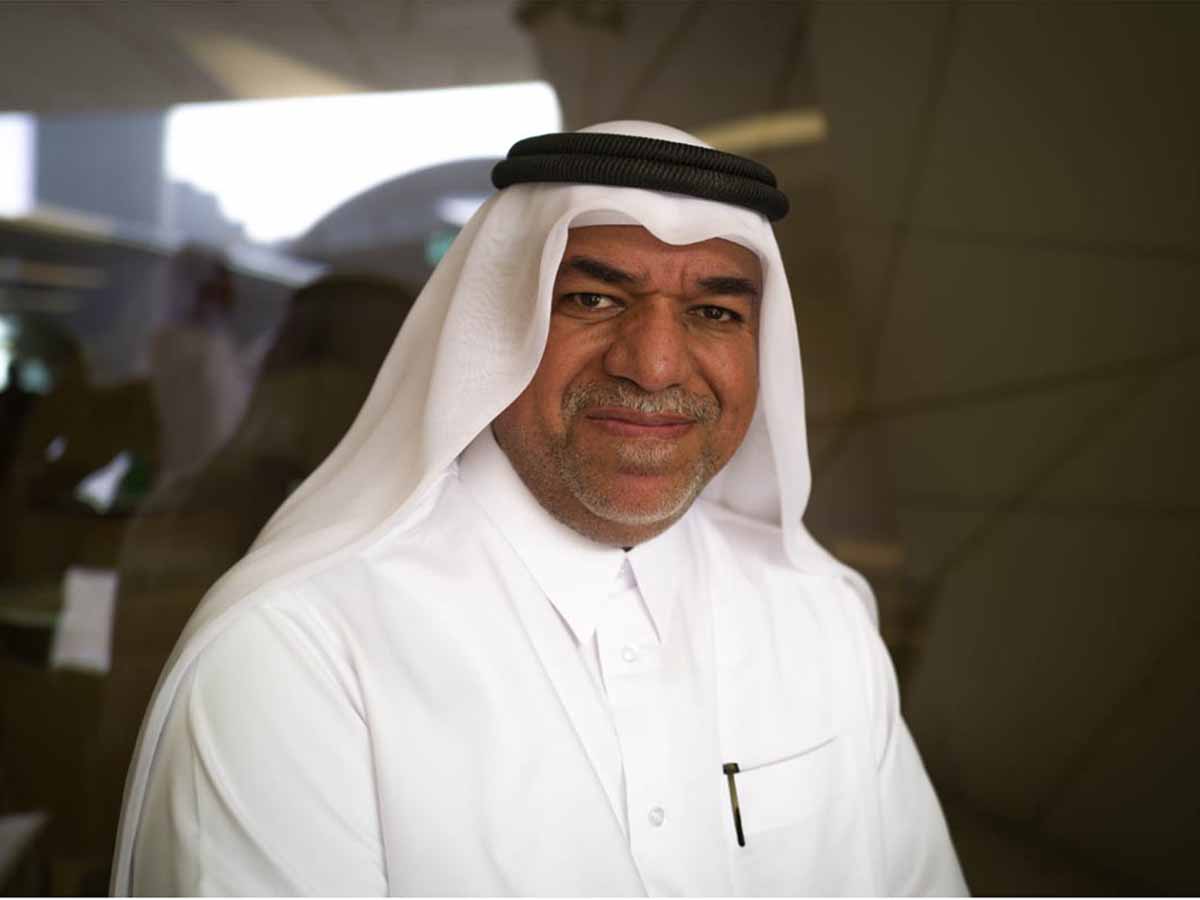 السيد خليفة أحمد العبيدلي مدير مهرجان قطر للصورة تصوير- متاحف قطر